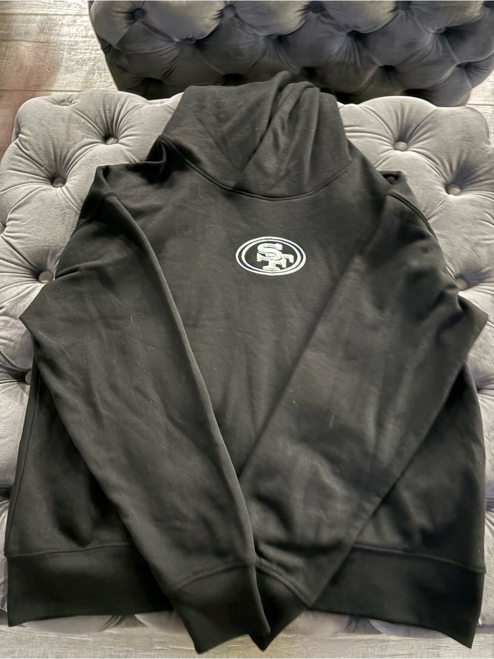 San Francisco 49ers Black Hoodie Medium NWOT